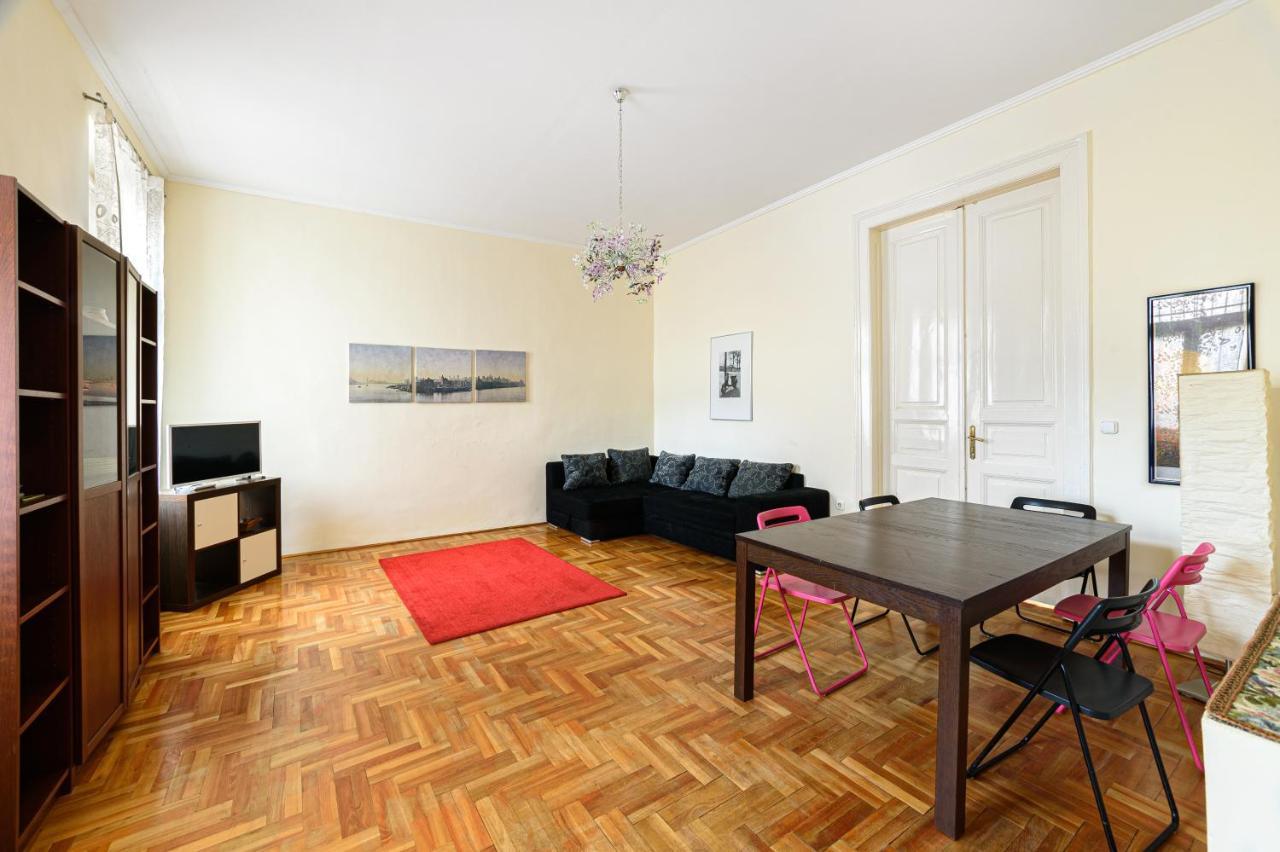 Alessia Apartment City Center Budapest Eksteriør bilde